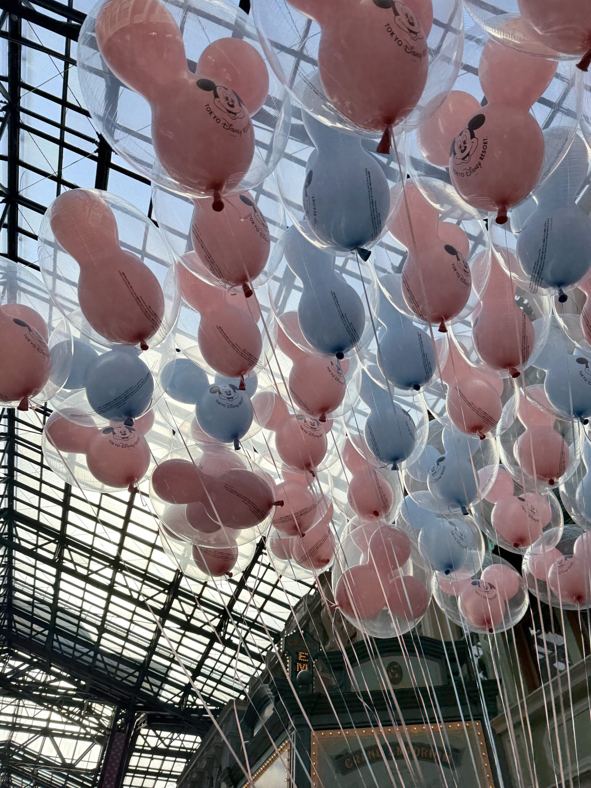 ディズニーランドで撮影した風船の大群